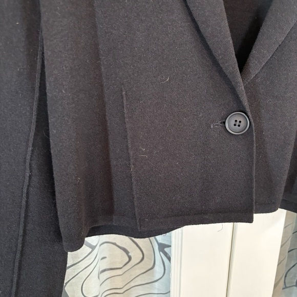dh New York x Anthropology M NWT Black Crop Sweater Jacket - Picture 3 of 10